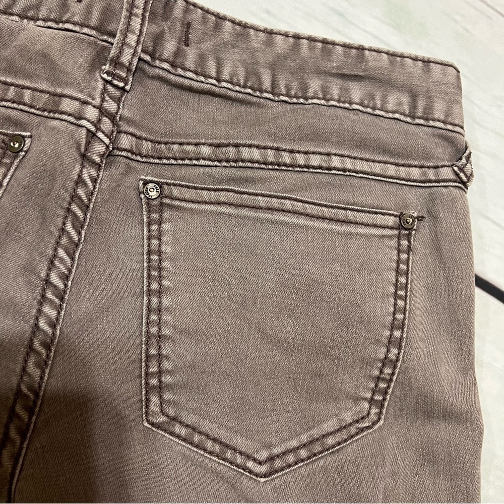 FREE PEOPLE women’s skinny ankle jeans in brown mid rise size 25 euc - Picture 7 of 16